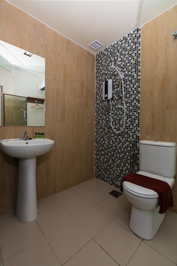 Hotel 138 @ Bestari Shah Alam Luaran gambar