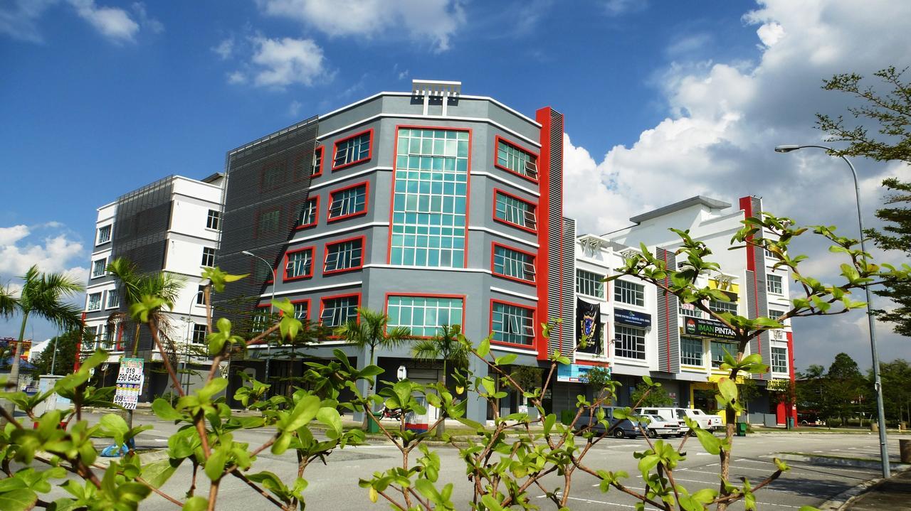 Hotel 138 @ Bestari Shah Alam Luaran gambar