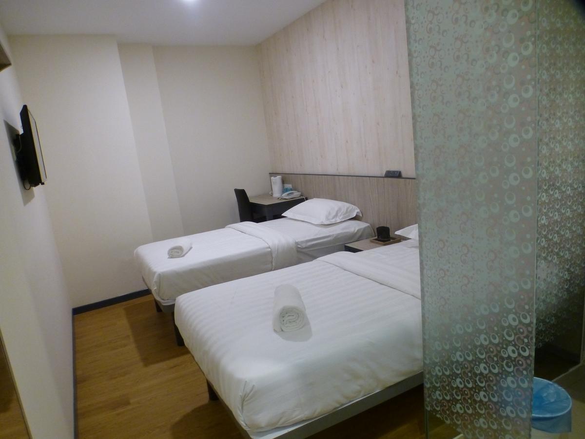 Hotel 138 @ Bestari Shah Alam Luaran gambar